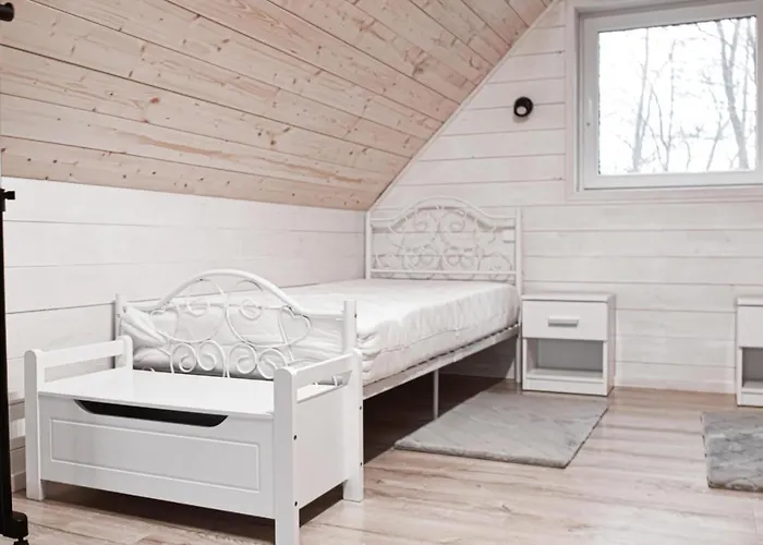 2 Bedroom Pet Friendly In Wilcze (Greater Poland)